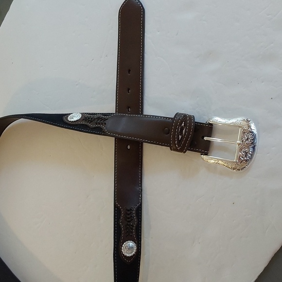Nocona Mens Black leather belt Silver Buckle/ Conchos Brown inlay Sz.44 - Picture 7 of 9